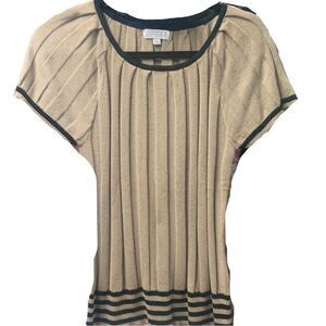 JOSEPH A short-sleeves fitted knit sweater blouse